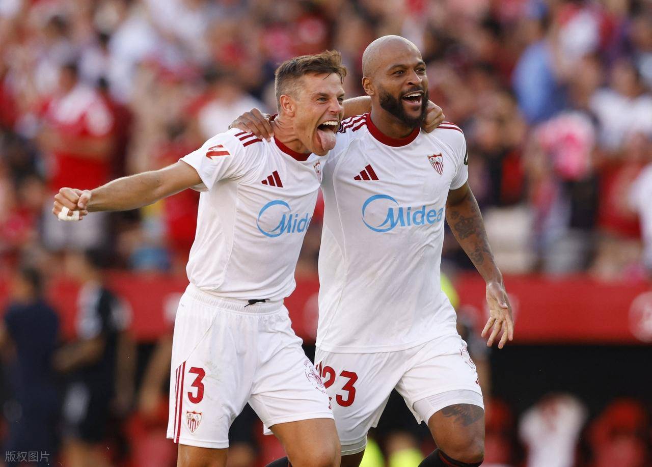 天助皇马：4-1大冷门，西甲第11大胜西甲第2，巴萨遭遇2连败